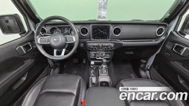Jeep Wrangler 2022 — Фото 10/20