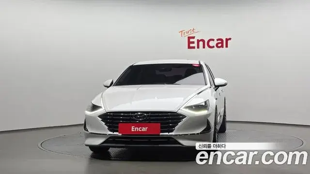 Hyundai Sonata Hybrid 2019 — Şəkil 17/20