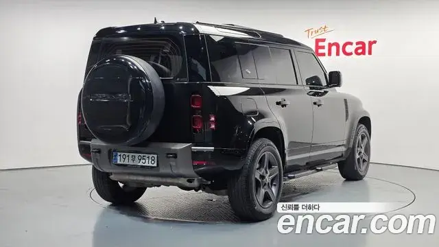 Land Rover Defender 2024 — Photo 11/20