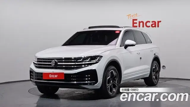 Volkswagen Touareg 2025 — ფოტო 23/33
