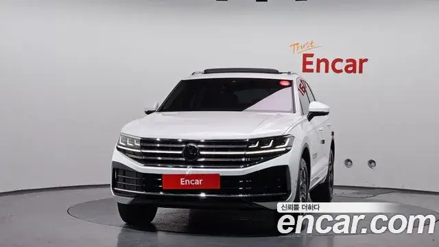 Volkswagen Touareg 2025 — ფოტო 6/33