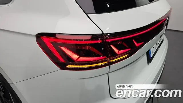 Volkswagen Touareg 2025 — ფოტო 5/33
