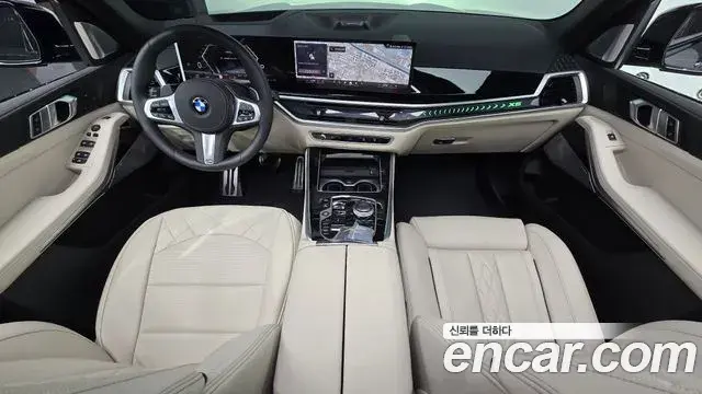 BMW X5 2025 — ფოტო 28/31