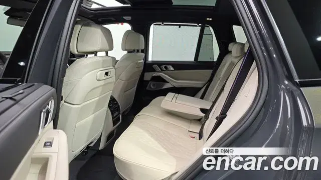 BMW X5 2025 — ფოტო 2/31
