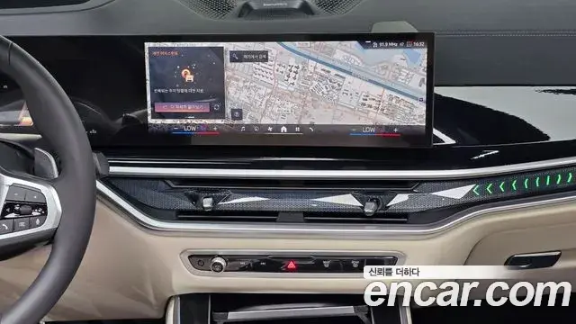 BMW X5 2025 — ფოტო 14/31