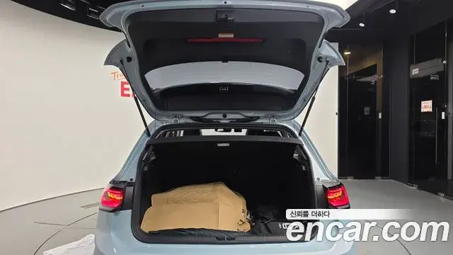 Volkswagen Golf 2025 — Photo 20/20