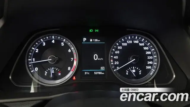 Hyundai Sonata 2021 — Фото 8/20