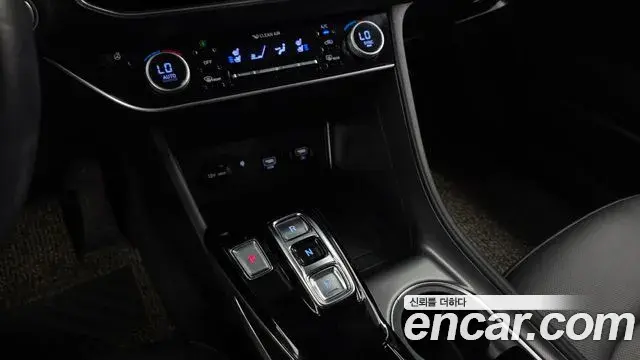 Hyundai Sonata 2021 — Фото 9/20