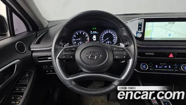 Hyundai Sonata 2021 — Фото 13/20