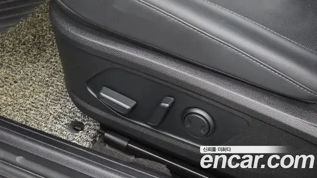 Hyundai Sonata 2021 — Фото 18/20