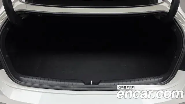 Hyundai Sonata 2021 — Фото 20/20