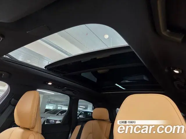 Volvo XC60 2025 — ფოტო 6/20