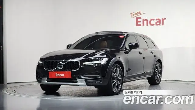 Volvo V90 Cross Country 2019 — Şəkil 2/20