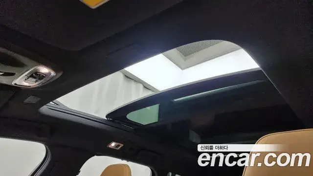 Volvo V90 Cross Country 2019 — Şəkil 14/20
