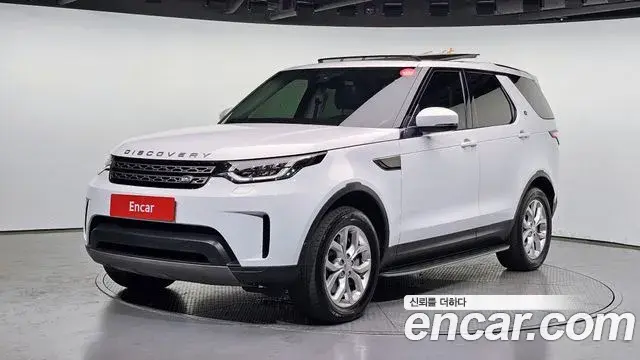 Land Rover Discovery 5 2019 — ფოტო 10/32