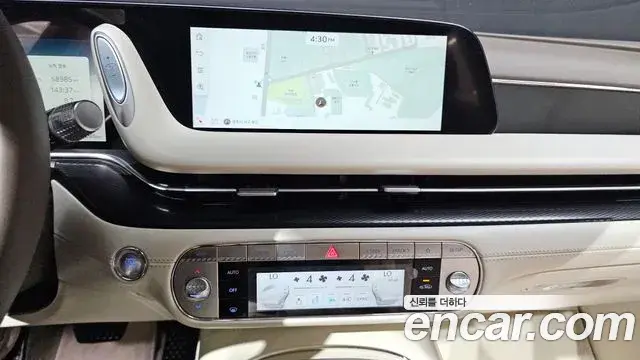 Genesis G90 2022 — Photo 8/31