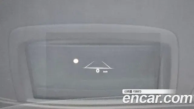 Genesis G90 2022 — Photo 29/31