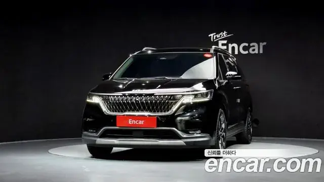 Kia Carnival 2022 — Фото 3/20