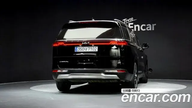 Kia Carnival 2022 — Фото 4/20
