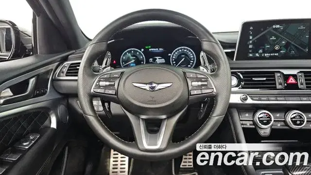 Genesis G70 2020 — ფოტო 8/20