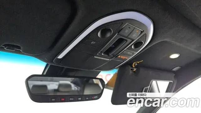 Genesis G70 2020 — ფოტო 17/20