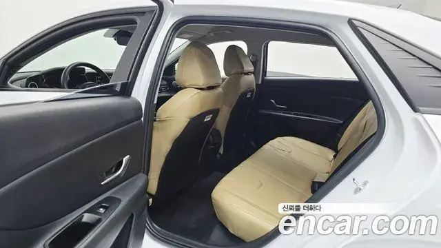 Hyundai Avante 2021 — Фото 11/20