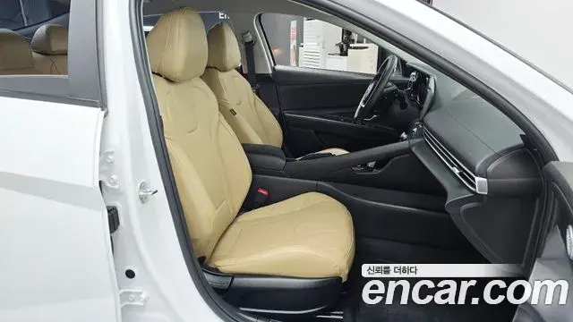 Hyundai Avante 2021 — Фото 12/20