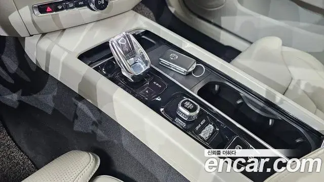Volvo V60 Cross Country 2021 — Şəkil 2/20