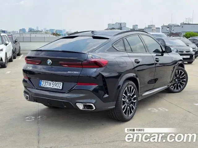 BMW X6 2026 — Фото 1/12