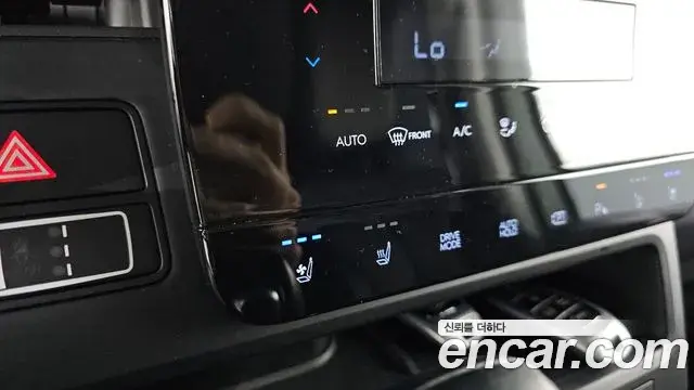 Hyundai Staria 2021 — ფოტო 18/33