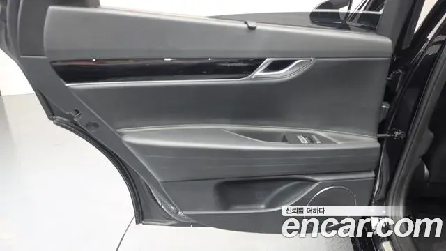 Genesis G80 2021 — Photo 30/32