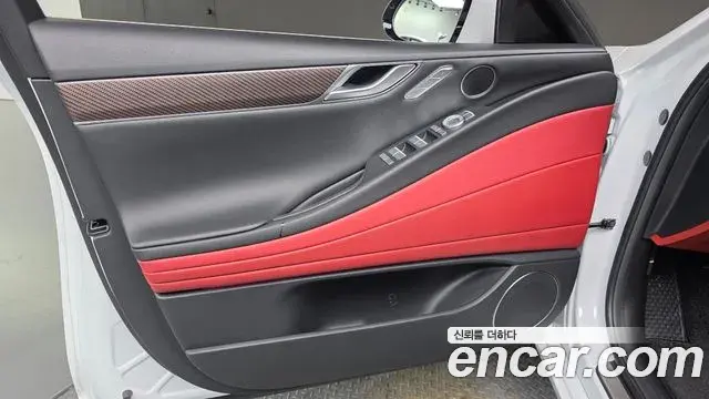 Genesis G80 2025 — Photo 10/31
