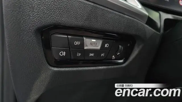 BMW 4 Series 2025 — Фото 14/20