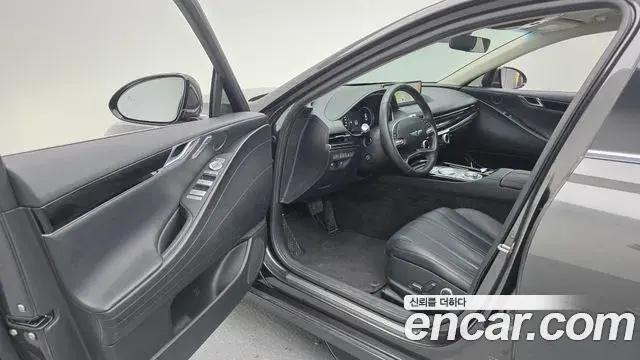 Genesis G80 2022 — Şəkil 13/20