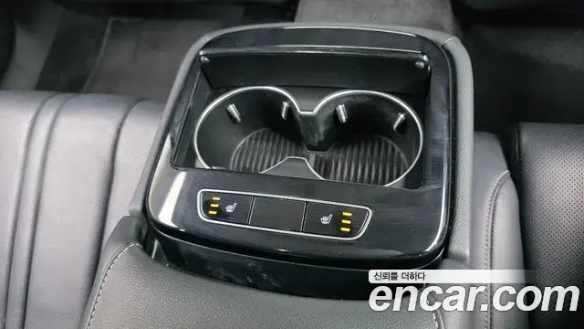 Genesis G80 2022 — Şəkil 14/20
