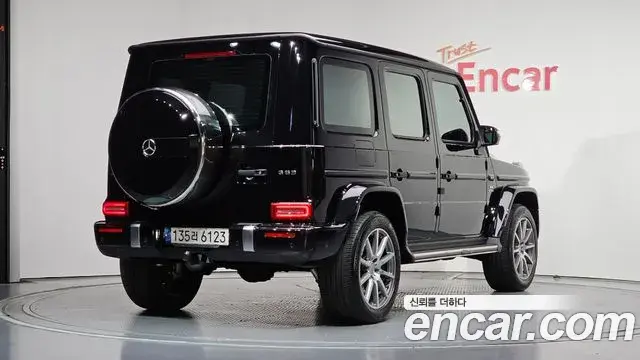 Mercedes-Benz G-Class 2020 — Фото 2/20
