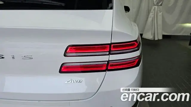 Genesis GV80 2022 — Photo 29/37