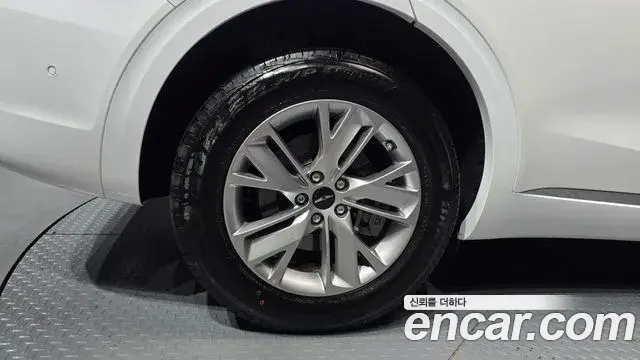 Genesis GV70 2025 — ფოტო 29/30