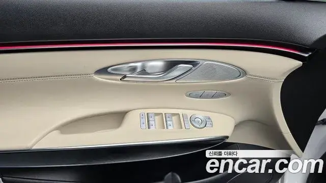 Genesis GV70 2025 — ფოტო 22/30