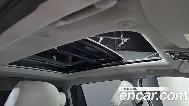 Jeep Grand Cherokee 2022 — Şəkil 26/36