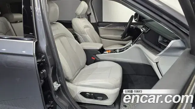 Jeep Grand Cherokee 2022 — Şəkil 36/36