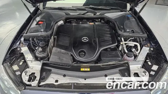 Mercedes-Benz E-Class 2021 — Фото 6/20