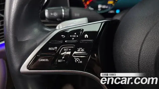 Mercedes-Benz E-Class 2021 — Фото 17/20
