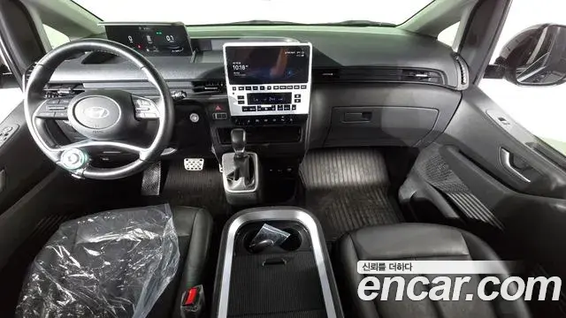 Hyundai Staria 2024 — Фото 7/20