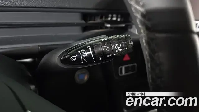 Hyundai Staria 2024 — Фото 20/20
