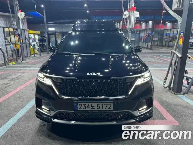 Kia Carnival 2022 — Photo 1/20