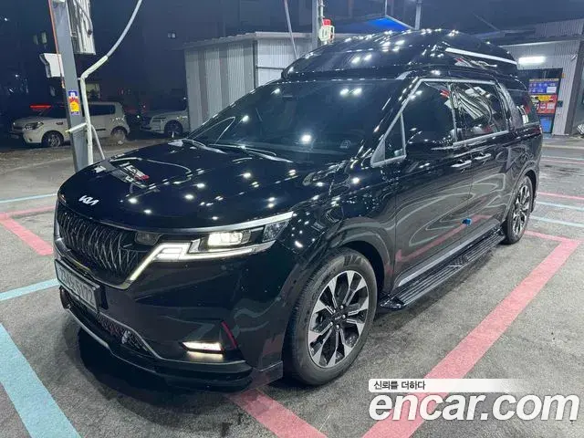Kia Carnival 2022 — Photo 5/20
