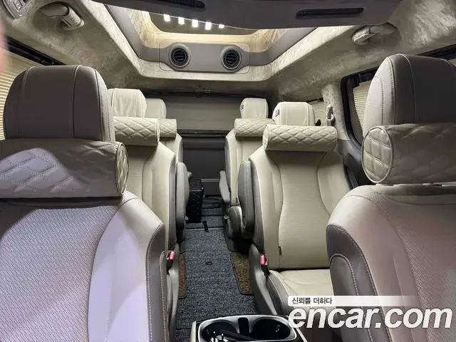 Kia Carnival 2022 — Photo 11/20