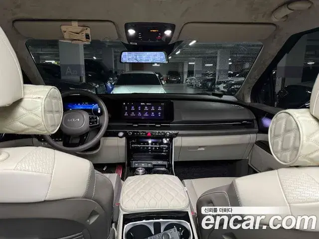 Kia Carnival 2022 — Photo 15/20