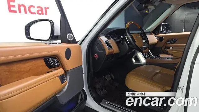 Land Rover Range Rover 2020 — Şəkil 31/39